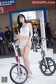 Beautiful Hong Ji Yeon at the 2017 Seoul Motor Show (146 pictures) P131 No.3e6656