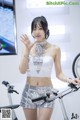 Beautiful Hong Ji Yeon at the 2017 Seoul Motor Show (146 pictures) P29 No.37373f